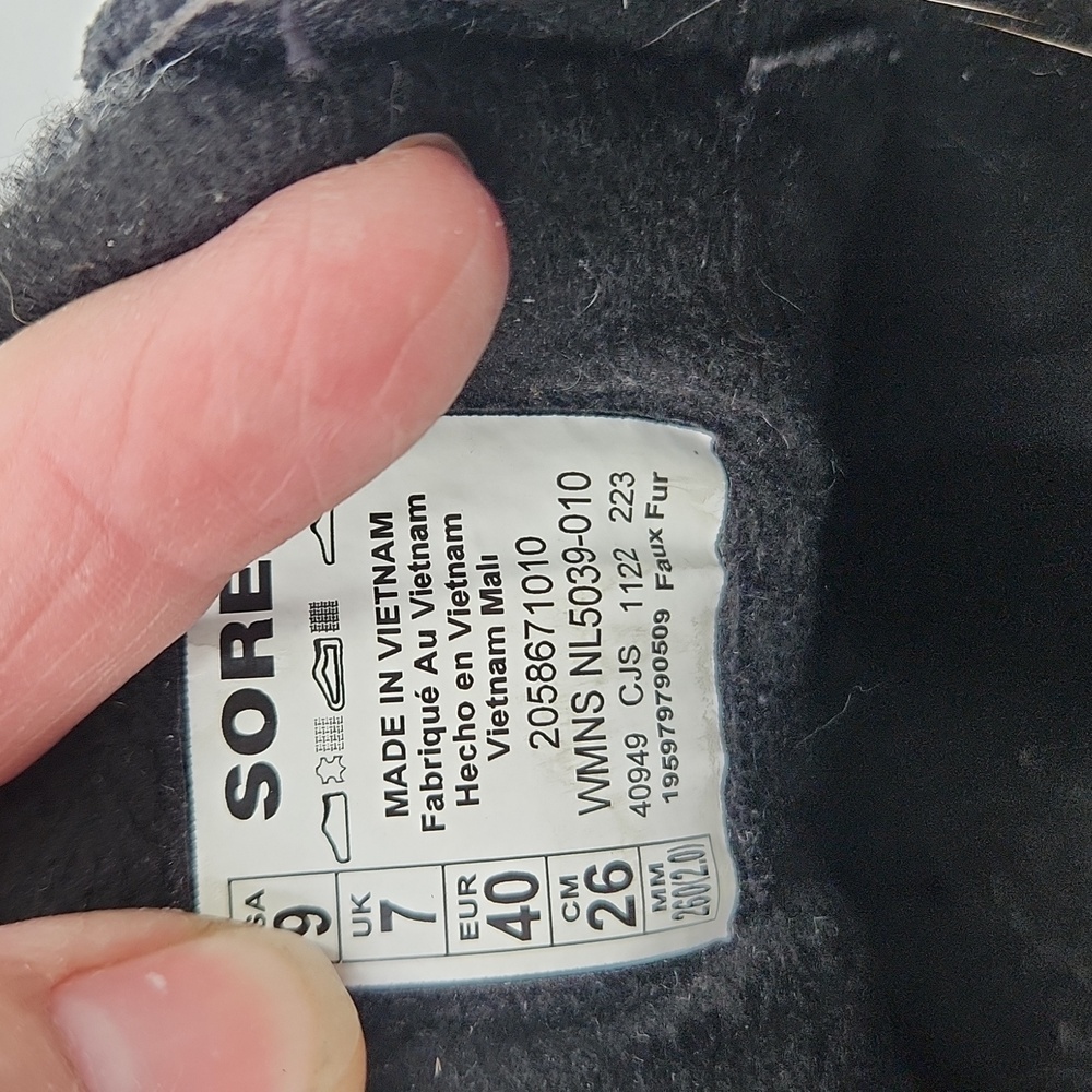 Sorel Kinetic Impact Caribou Waterproof in Black/Sea Salt - Picture 7 of 7